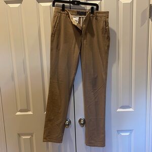 Everlane Khaki Chinos